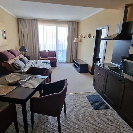 Apartament V 5 Rezorte S Vyhladom Na A Bazeny Słoneczny Brzeg
