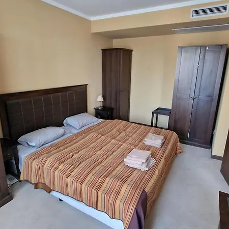Apartament V 5 Rezorte S Vyhladom Na A Bazeny