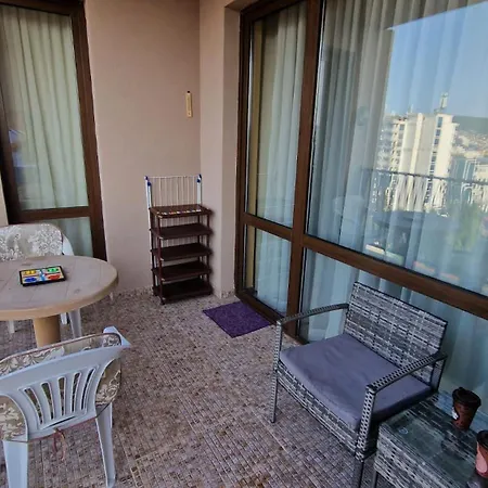 5 Rezorte S Výhľadom Na A Hory Apartamento Sunny Beach
